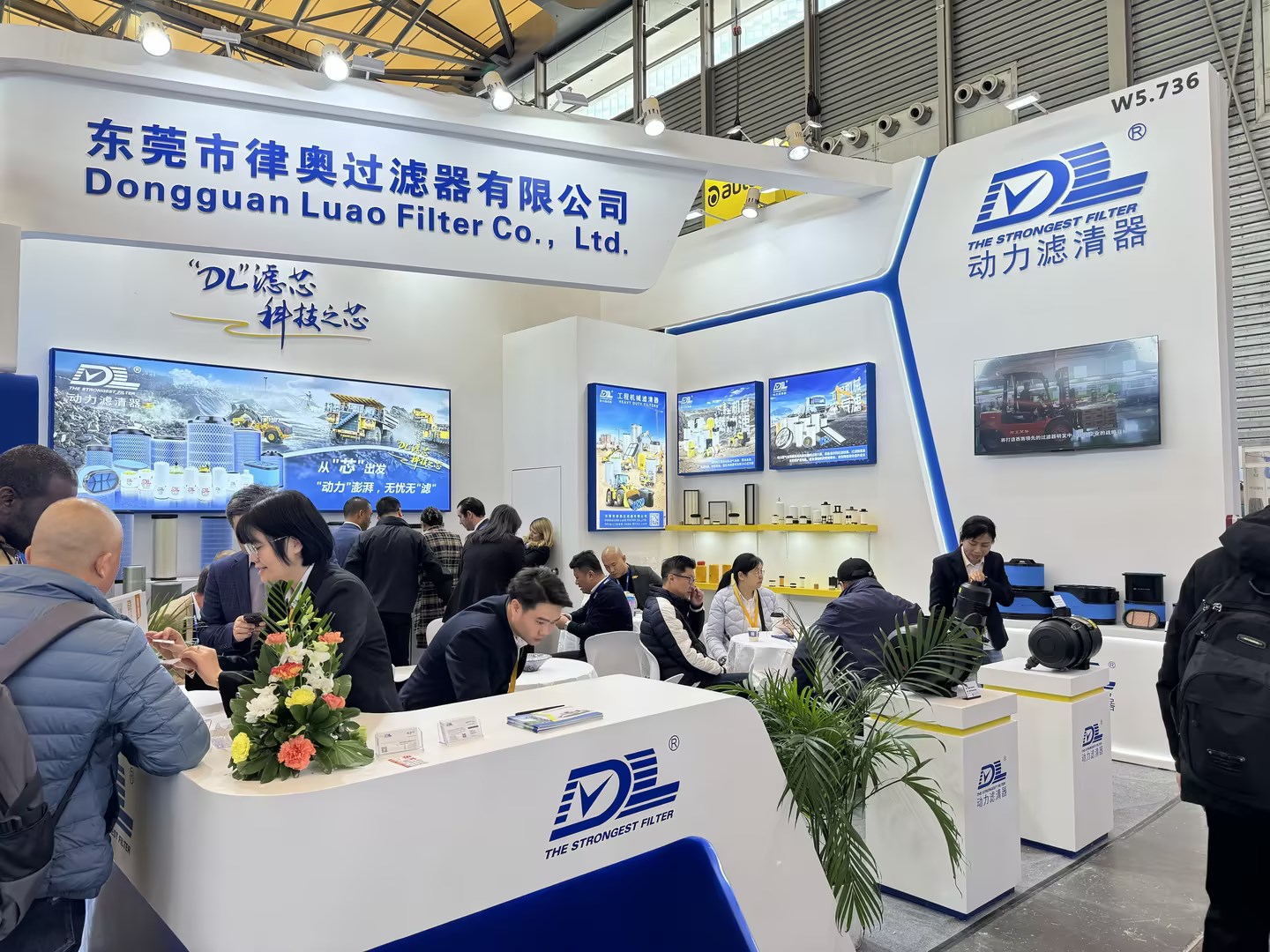 宝马展公众号(现场) (15).jpg 宝马展公众号(现场) (15).jpg